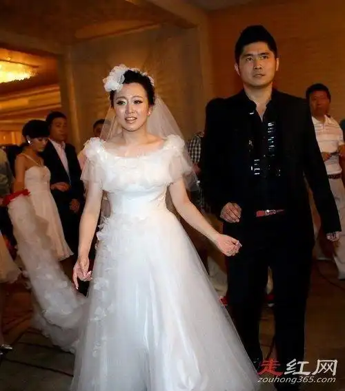 潘阳为什么离了婚老公石磊简历个人资料