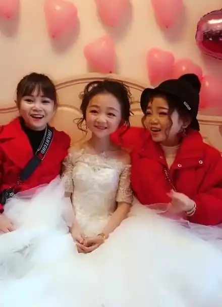 袖珍三公主组合