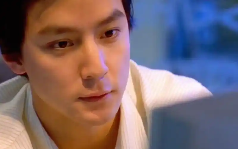 众所周知,年轻时候的吴彦祖是个形容词!