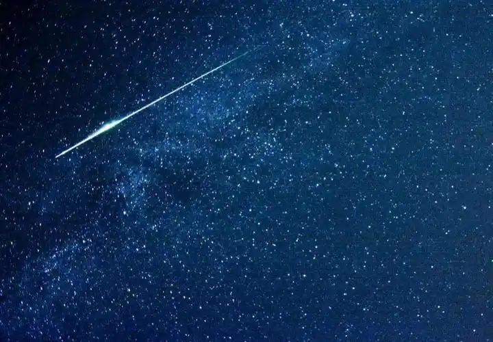 翻山越岭,看流星滑过湛蓝的星空…～～#双子座流星雨