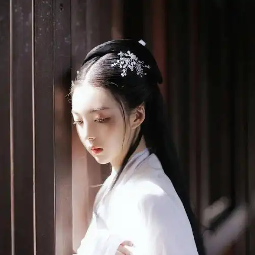 唯美意境古风女生头像山有木兮木有枝心悦君兮君不知