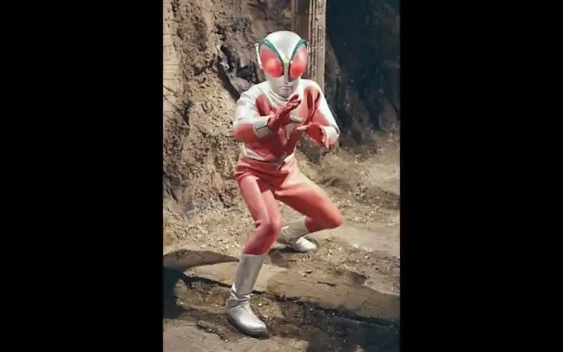 圆谷经典特摄火焰超人的tv全敌役击杀史