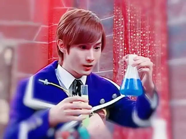 影视同人小说 萌学园:红白双生欧趴差不多好了,给你喝!