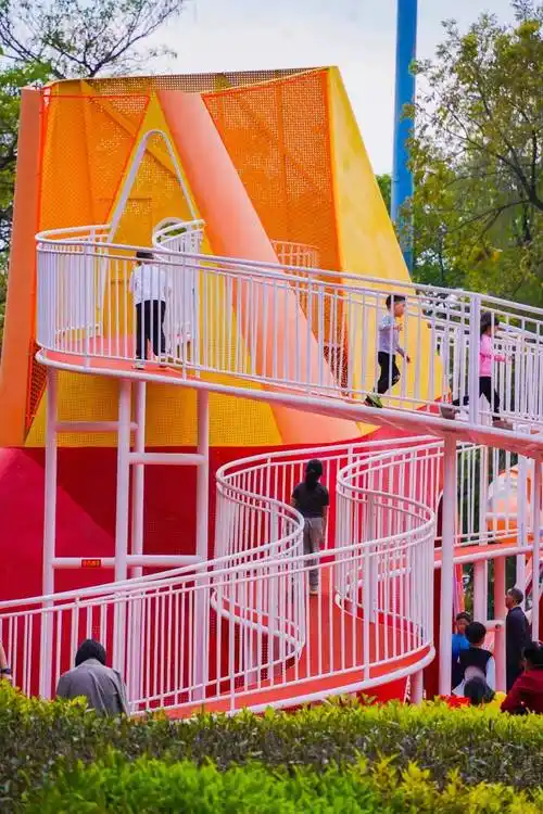 东莞又一"高颜值"儿童公园启用,有超大花海…关键是免费!