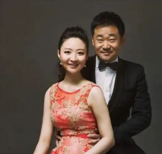 出道21年都不火,妻子是90后,46岁才终成三料影帝|王景春|王千源|华语