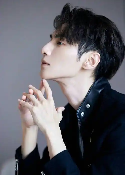 10位浓颜系顶级帅哥!