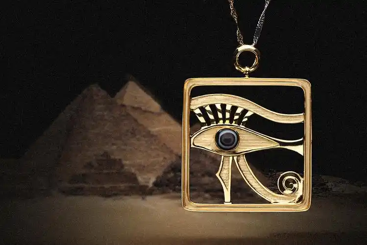 《荷鲁斯之眼》