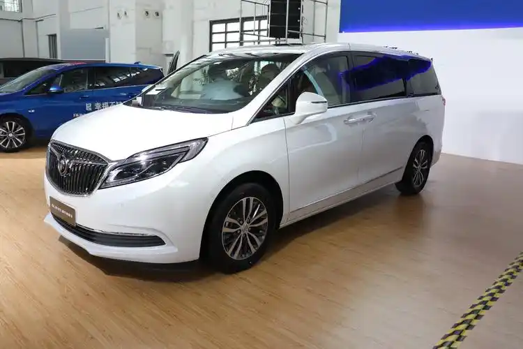 相比更像埃尔法的别克gl8雅典娜为什么更建议考虑低配gl8