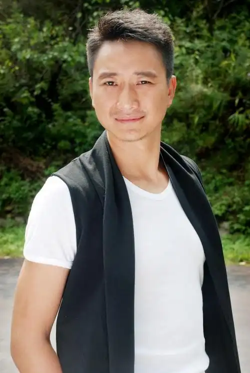 高锦(中国内地男演员)_酷米之家