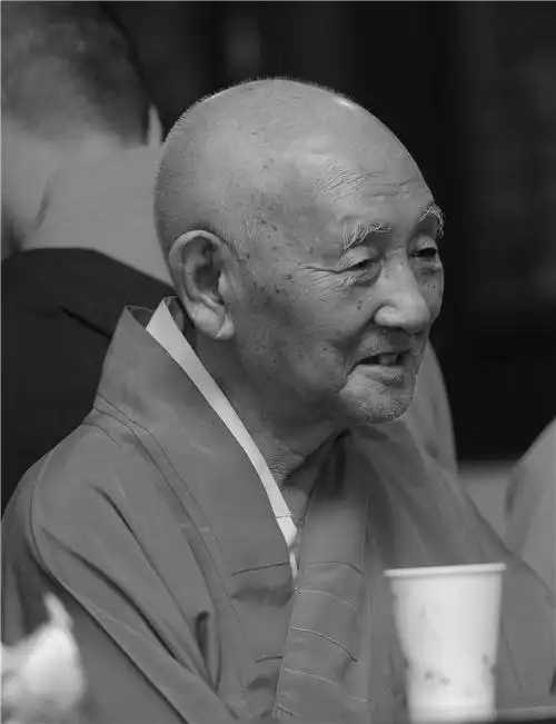 广东深圳弘法寺首座白云长老示寂