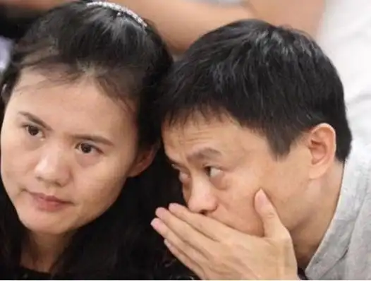 马云的老婆是谁,马云老婆彭于晏图片(为啥说让马云和妻子离婚)