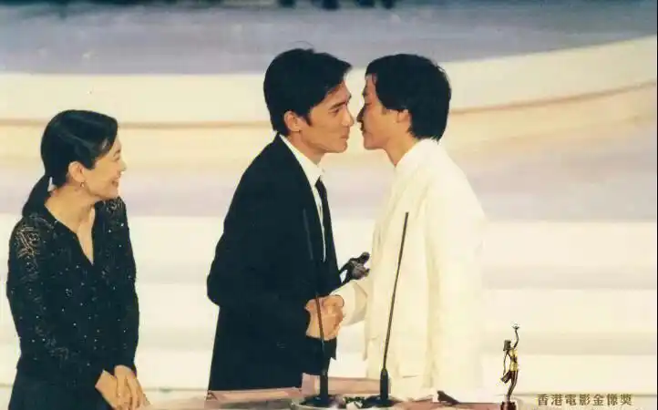 此时他们就是黎耀辉和何宝荣