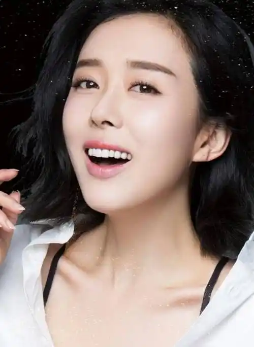 她曾是"最美嫦娥",当看到"素颜"的那一刻,网友:无法形容_颜丹晨_皮肤