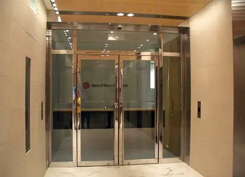 不锈钢玻璃门的安装方法 不锈钢玻璃门的安装注意事项