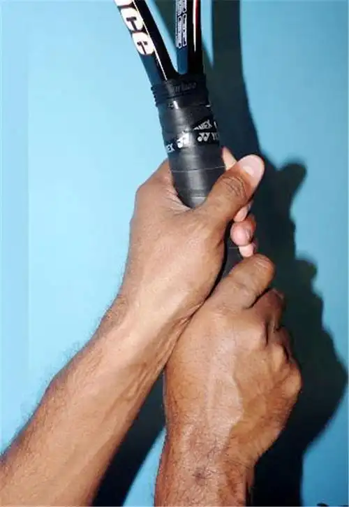 6  ?双手反手握拍法 the double-handed backhand