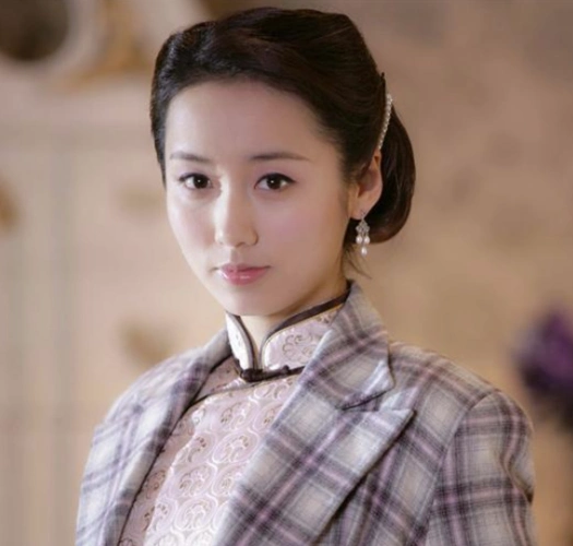 吕一代言费经纪人15901088357