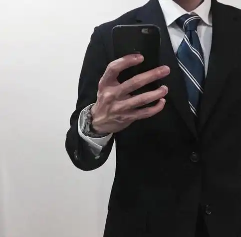 纨绔女男生头像半身头像男头韩系