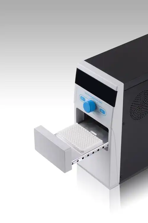 通过热封各种专用热封膜来防止各种微孔板(pcr板,深孔板,酶标板以及