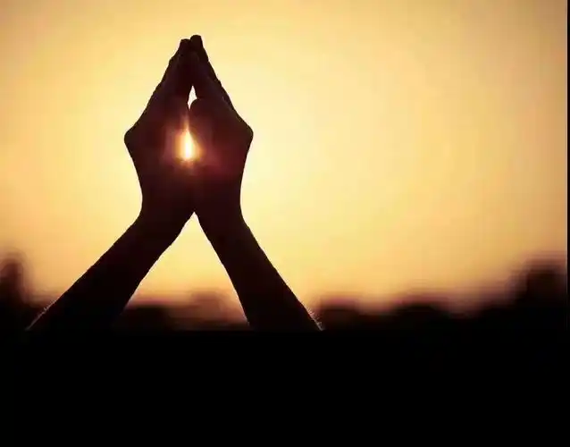 愿长生天保佑我的祖国国泰民安祝愿我的家族人丁兴旺