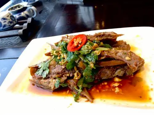 凉拌中的王者--限量鸭头.