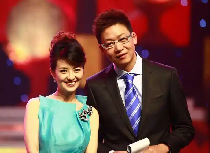 电视著名主持人,因摔耳机被雪藏,现47岁与第二任妻子生活美满_林海
