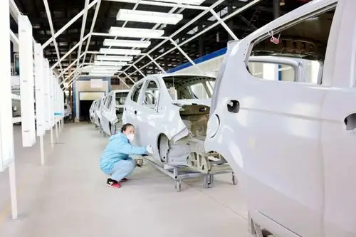 (¨电动汽车)易咖电动汽车质量怎样『电泳』?带您走进易咖涂装车间