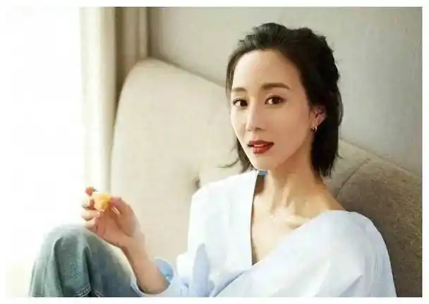 张钧甯完美女神现身独具魅力气质无敌