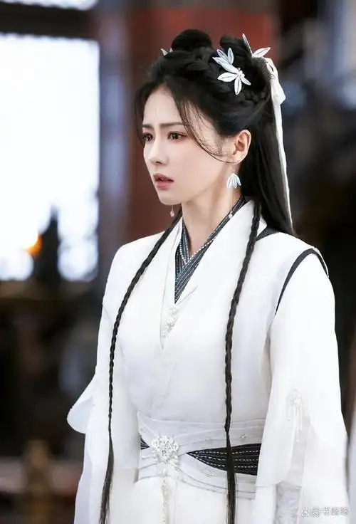 白鹿的古装剧造型放眼整个内娱都是顶配
