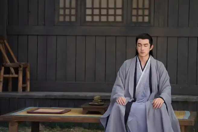 林更新行止##林更新 与凤行