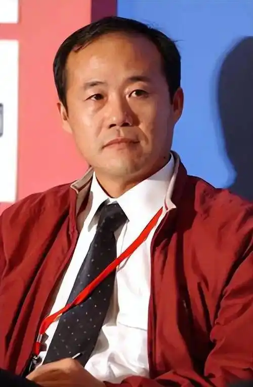 王石:心痛大女儿44岁未婚,绝不让小女儿受伤害_王江穗_王蔚蓝_王宁