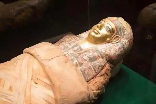 埃及人开始修建金字塔的时,我们的先辈在干吗?说出来你可能不信