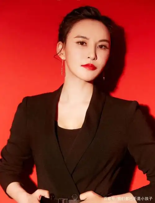 被誉为"美好女人"的莫小棋,自信独立的个性,你中意她吗?