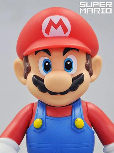日本红色水管工超级玛丽马里奥全身像搪胶材质 12厘米高 值得收藏