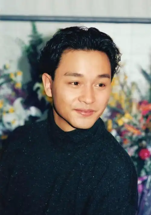 哥哥张国荣生前绝版旧照,留给世人的只有永恒的怀念-搜狐大视野-搜狐