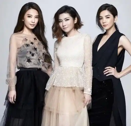 任家萱,陈嘉桦为田馥甄庆生,she合体美照曝光_时间_组合_奖金