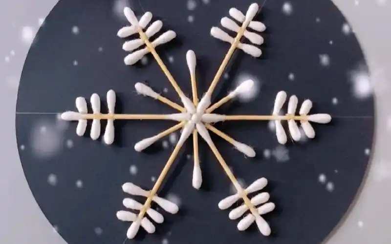家里的棉签不要丢,和孩子一起做一个漂亮的小雪花吧#幼儿园创意手工