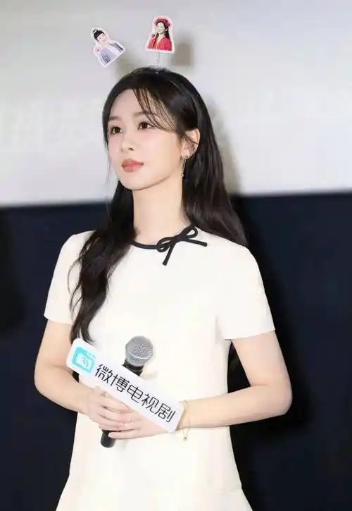 总之,我们需要理性看待杨紫的颜值变化.