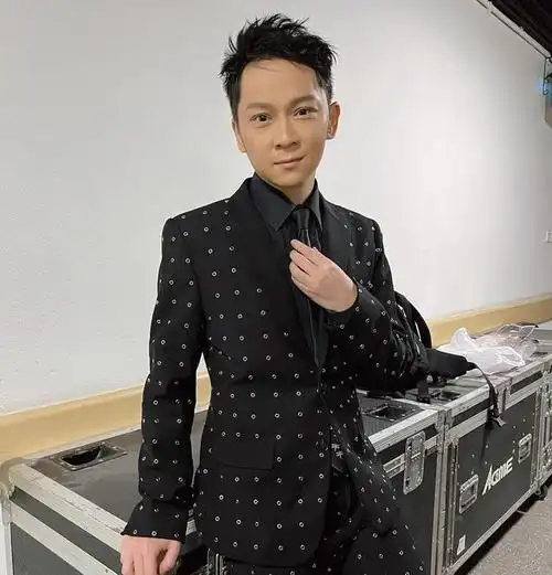 tvb最佳男配角十强对比,郑子诚年过六旬无子女,陈山聪儿女双全