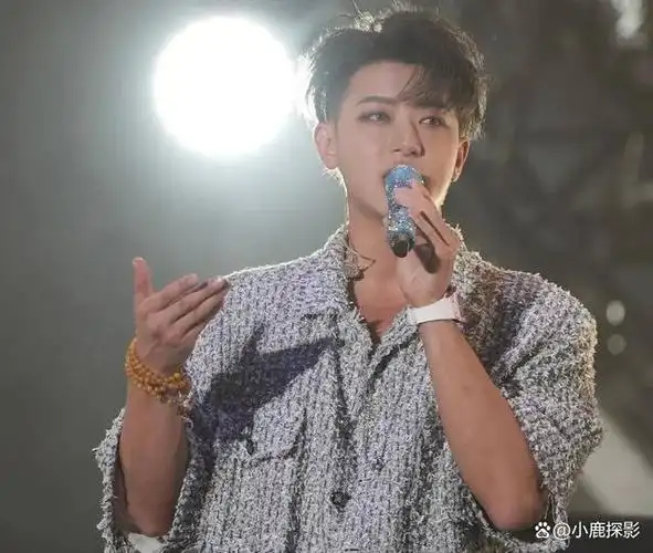 小马丁耍大牌风惹争议!倒打黄子韬一耙,工作人员揭真相