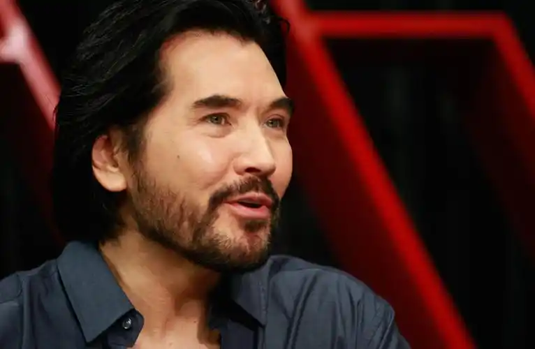 [非常道]54岁费翔谈择偶观:我不可能对萝莉动心