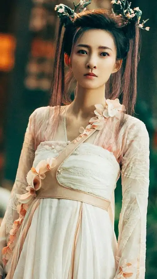 侍神令桃花妖王丽坤