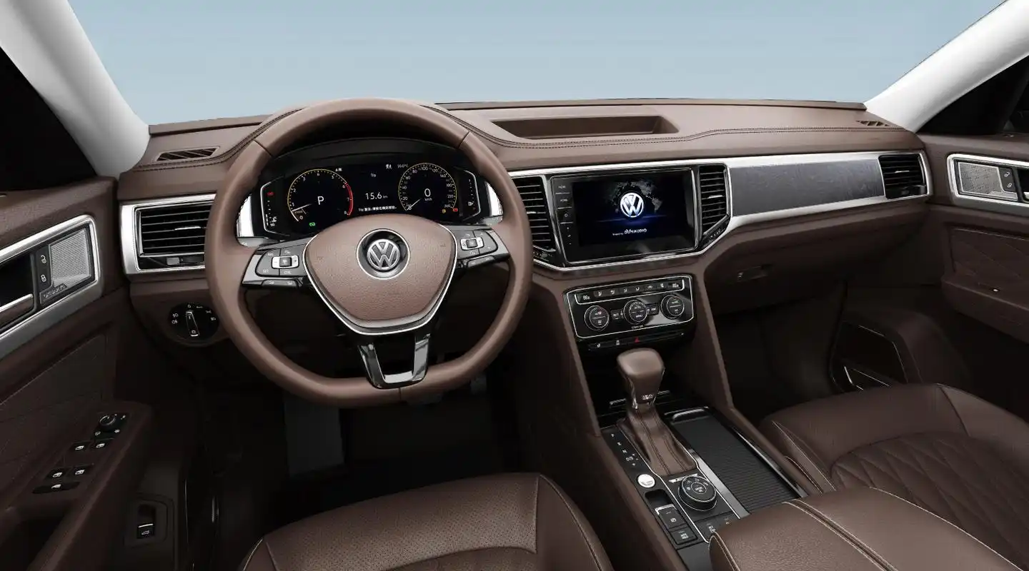 标配8at和四驱,俄罗斯版新款大众途昂即将上市,外观比国产途昂大气