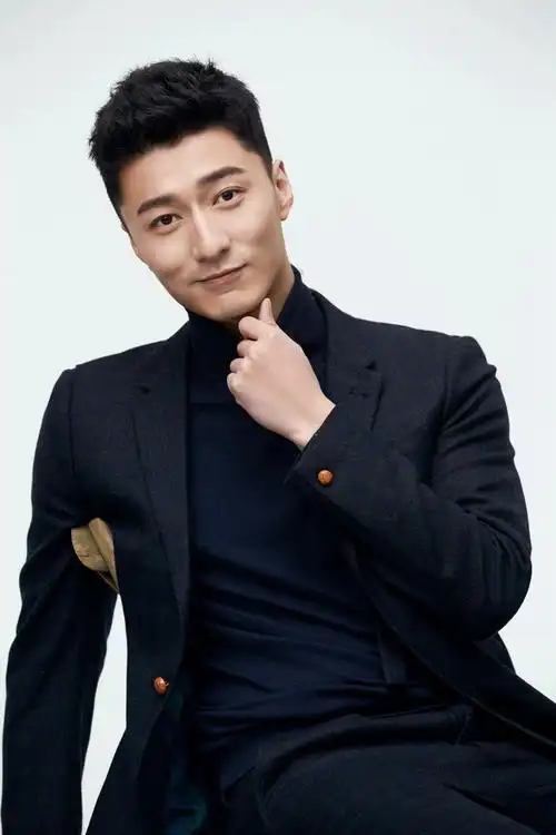 5 金泽灏时尚大片曝光 深色西装帅气十足