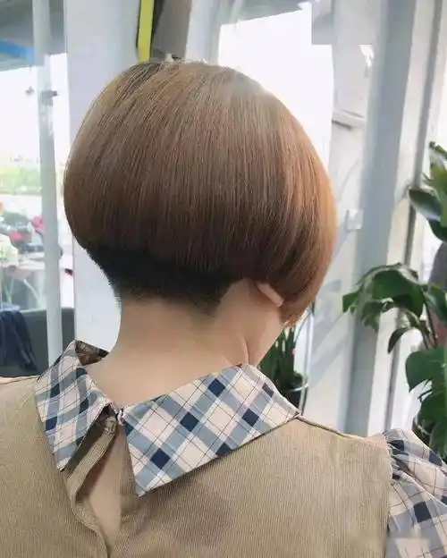 "bob头 ,百年经典,最夏天的短发_乌兰察布_内蒙古自治区_匈奴