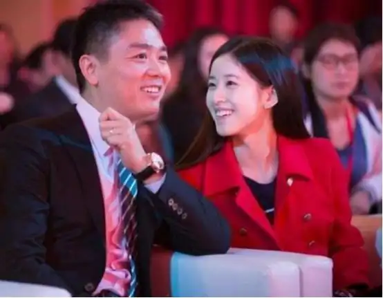 马云的老婆是谁,马云老婆彭于晏图片(为啥说让马云和妻子离婚)