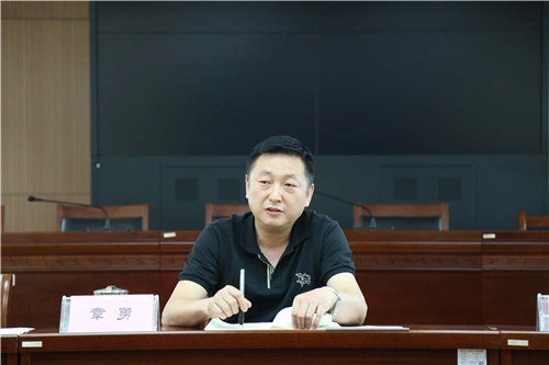 沙坡检察院召开书记员谈入职感受座谈会