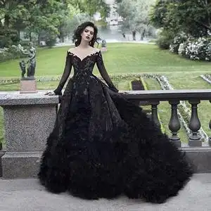 黑色婚纱2022新款一字肩新娘主纱婚纱大拖尾复古奢华森系梦幻定制