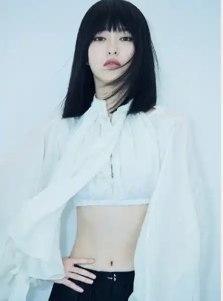 6大女星露脐照谁的最好看,唐嫣似女王,而关晓彤被吐槽该减肥啦