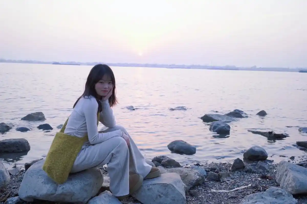 在冬天狂奔的蜗牛.#冬日 #日落 - 抖音