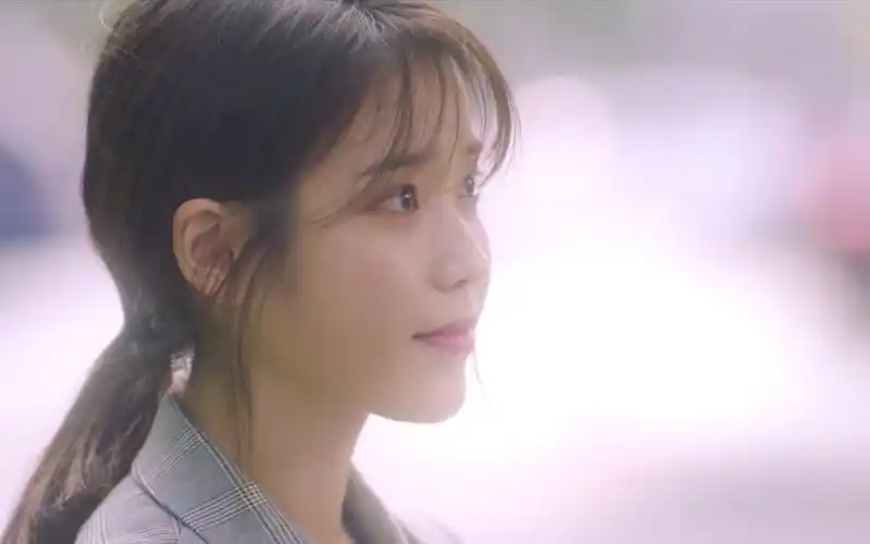 4 iu转型代表作 治愈系韩剧《我的大叔》最全极清混剪 "要幸福起来啊